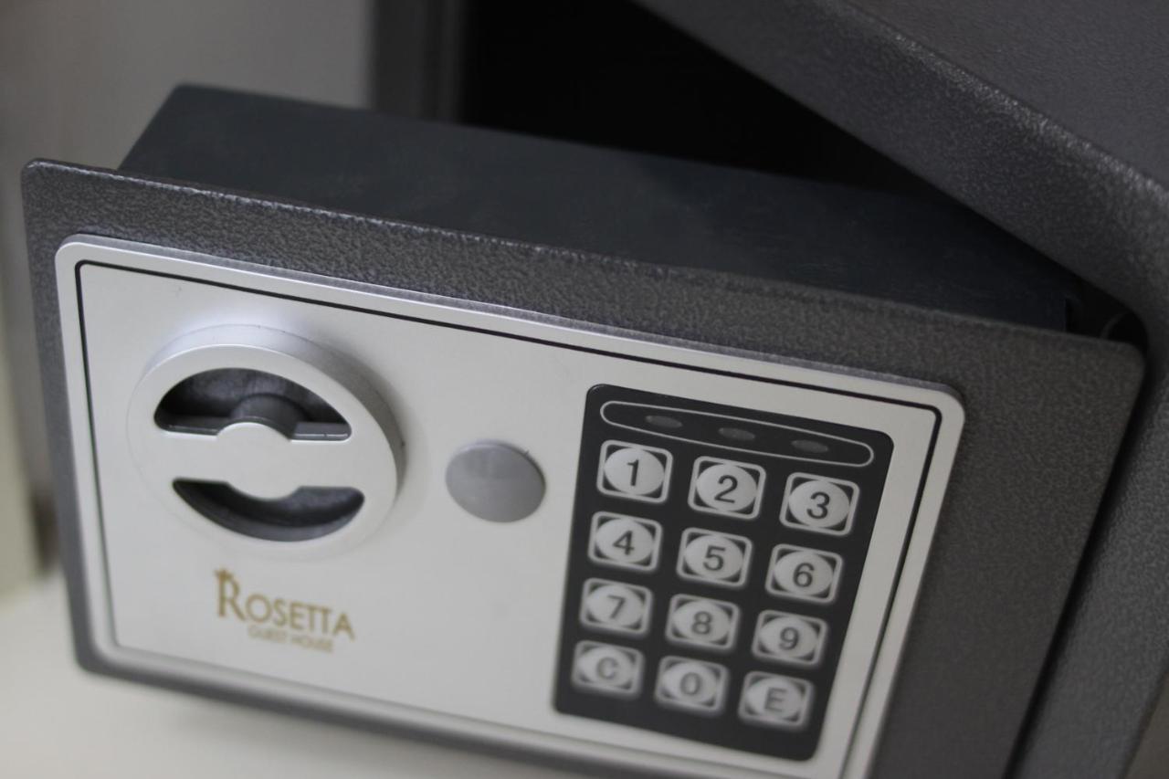 Rosetta Guest House Ormoc Exterior photo